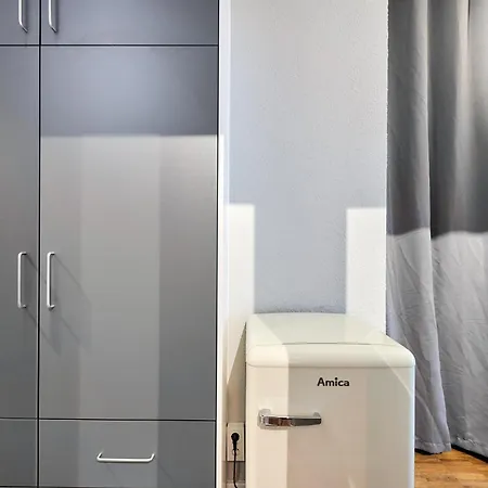 Seeglueck Altstadt Urban 아파트